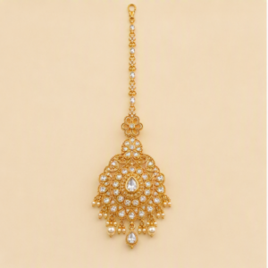 Elegant Floral Gold Maang Tikka – Traditional Bridal Design